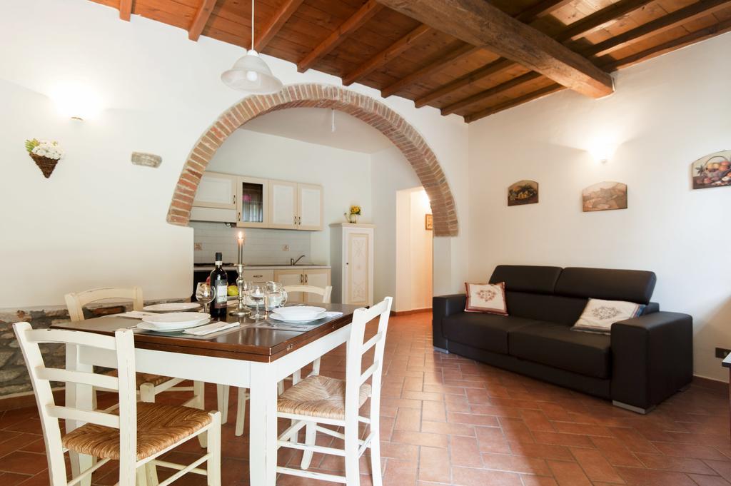 Agriturismo Le Buche Di Viesca 雷杰洛 外观 照片